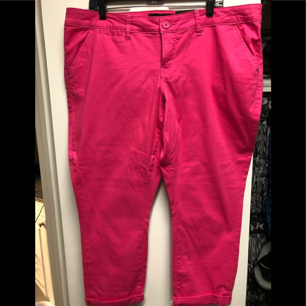 Torrid Pink Cropped Jeans